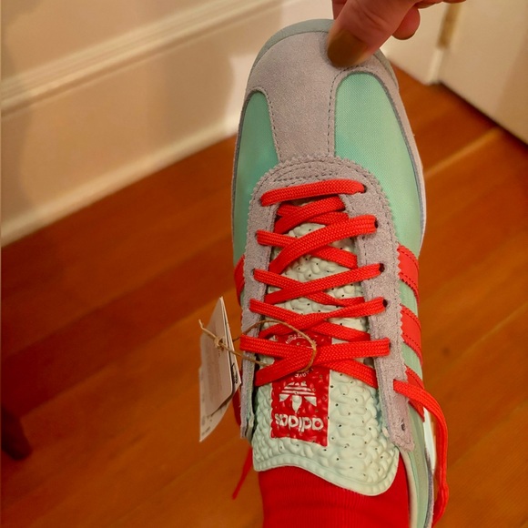 NIB Adidas SL 72 aqua & red sz 6.5 - runs large - Picture 13 of 13